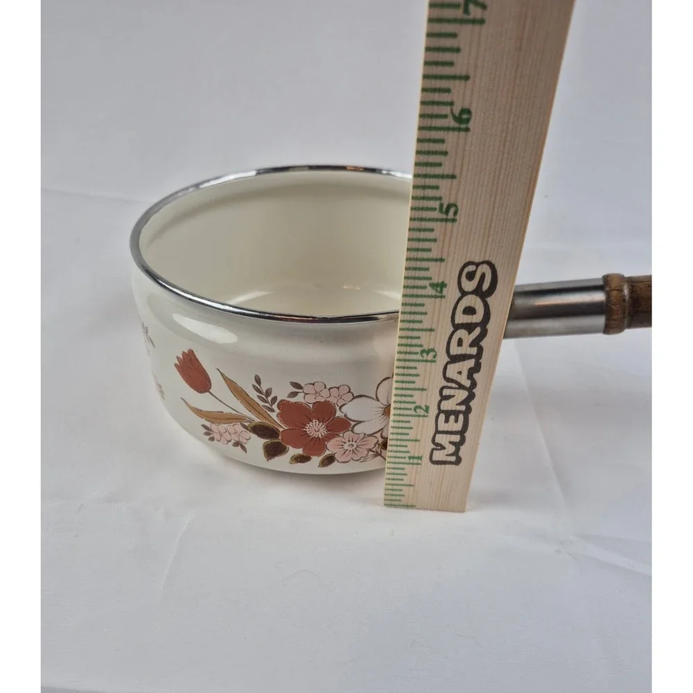 Kingsbury‎ Dogwood Collection Enamel Saucepan with Lid Vintage Japan Wood Handle